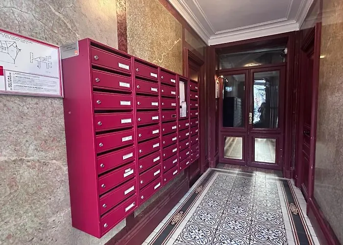 Apartamento Elegant Eiffel Tower View Flat