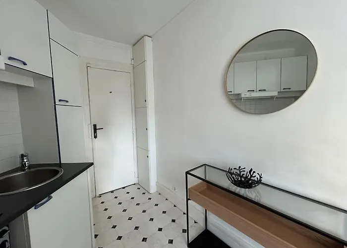 Apartamento Elegant Eiffel Tower View Flat Paris