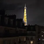 Elegant Eiffel Tower View Flat Apartmán Paříž