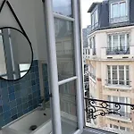 Elegant Eiffel Tower View Flat Paris